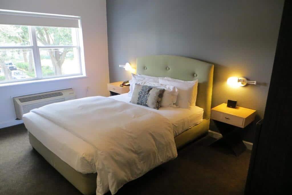 The EO Inn Downtown Orlando Zimmer